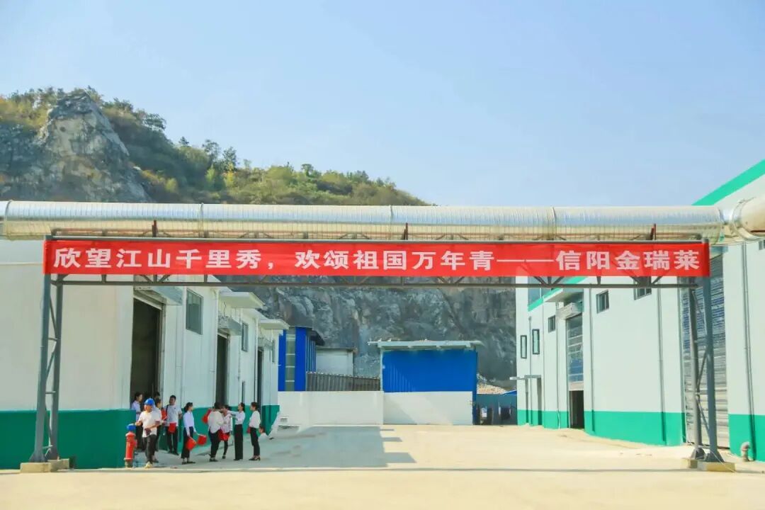 a5c1b25656a65d6ac48027a7d6b650f9.jpg a5c1b25656a65d6ac48027a7d6b650f9.jpg